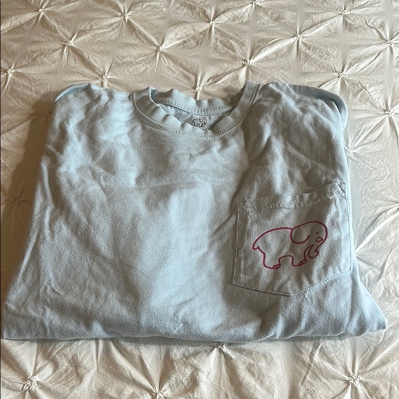 Ivory Ella Light Blue T-Shirt with Pink Elephant Design - Picture 1 of 4